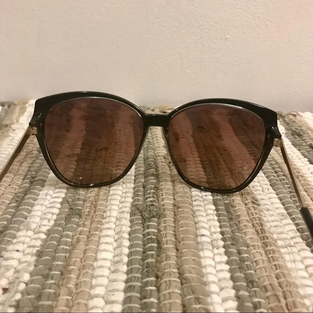 Von Zipper ‘Begonia’ black frame, yellow metal hinges oversized sunglass…